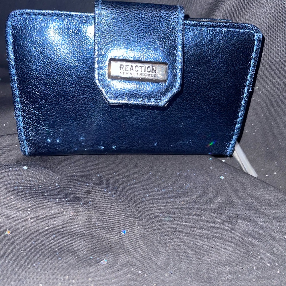 Electric Blue - Kenneth Cole Reaction Wallet